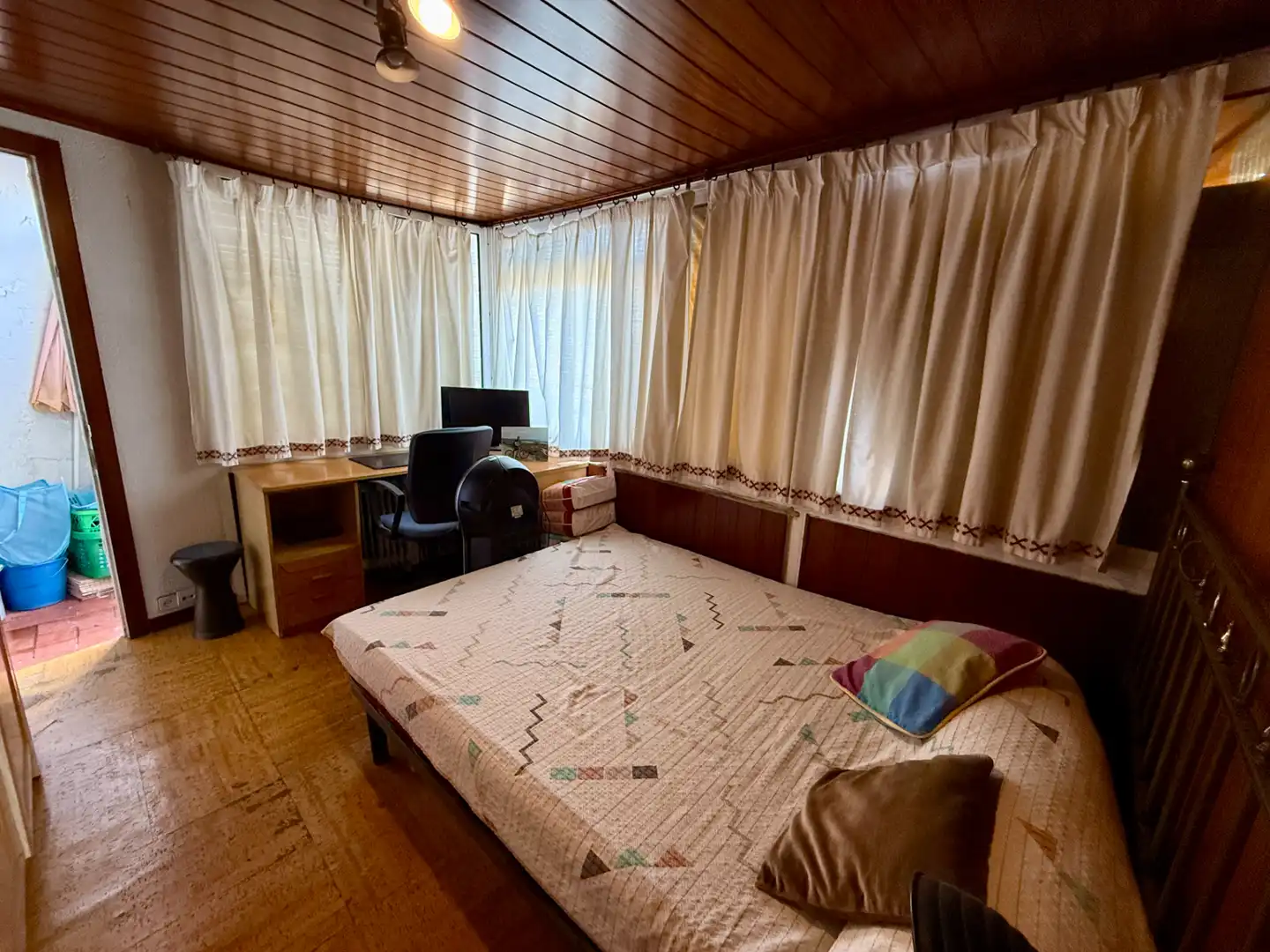 Habitación de Ático en venta en Barcelona con Terraza y Balcón