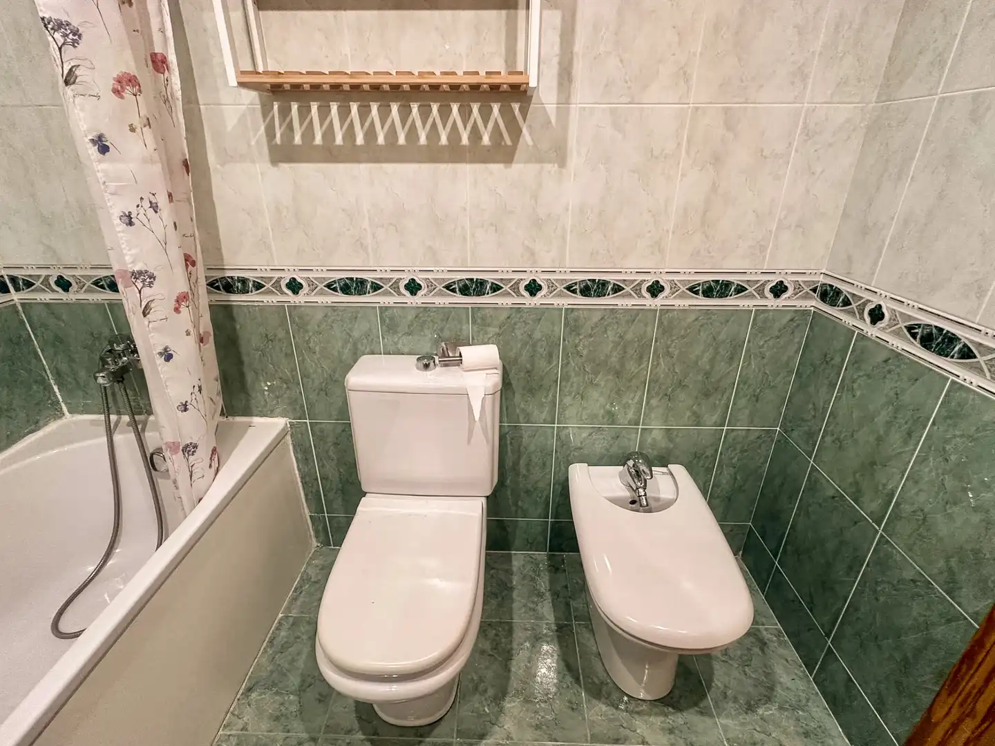 Badezimmer von Wohnung zum Verkauf in Castellón de la Plana / Castelló de la Plana mit Klimaanlage, Abstellraum und Balkon