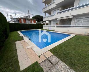 Swimming pool of Flat for sale in Cambrils  with Terrace, Swimming Pool and Community pool