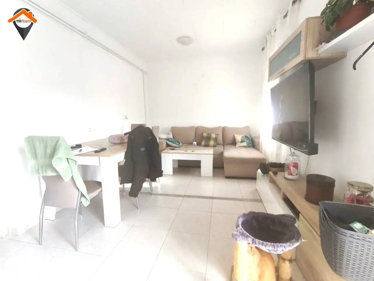 Sala d'estar de Pis en venda en Creu de Barberà - Sector Sud