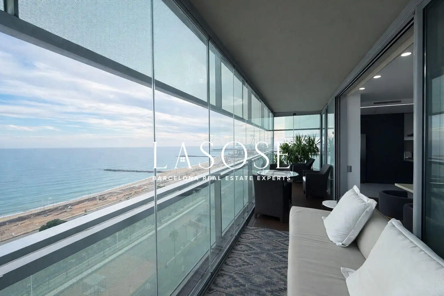 Piso con terraza en alquiler en Passeig de García Fària, imagen 17