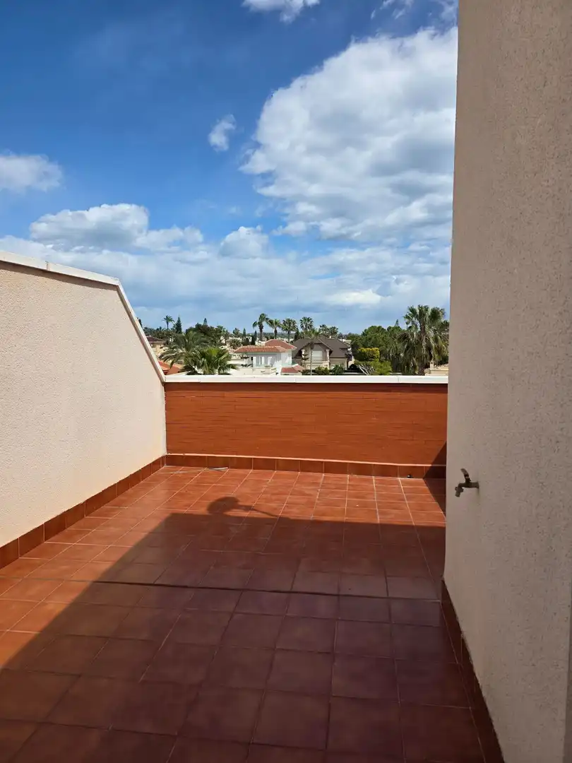 Terrassa de Casa adosada en venda en Rojales amb Terrassa, Traster i Piscina comunitària