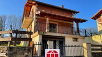 Exterior view of House or chalet for sale in Rasines  with Heating, Private garden and Terrace