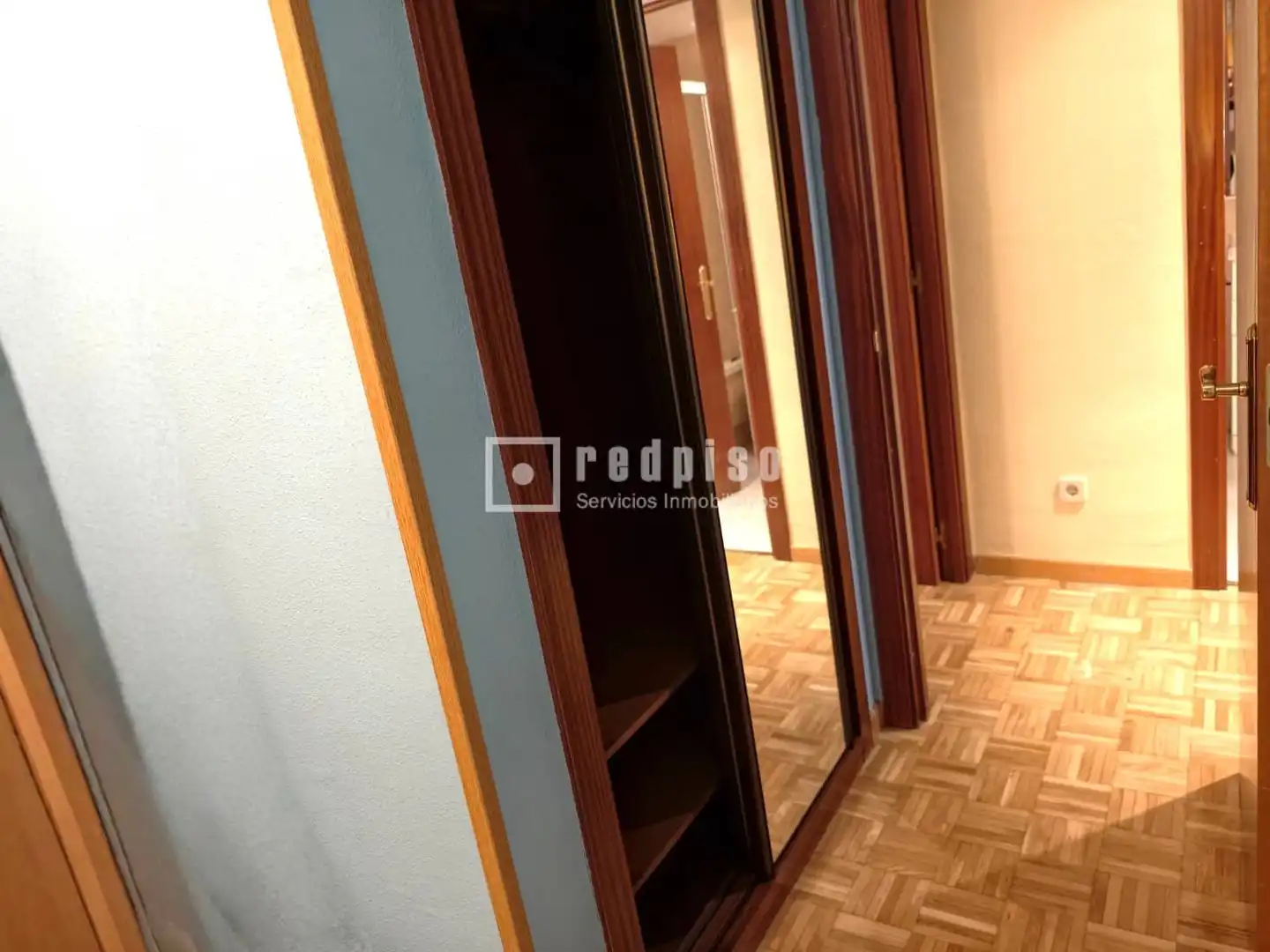 Bedroom of Flat for sale in Madrid  with Air Conditioner, Heating and Parquet flooring