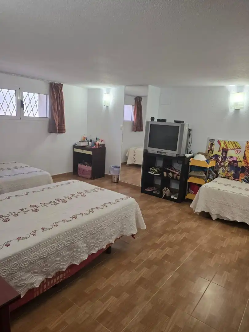 Bedroom of Houses for sale in Orihuela