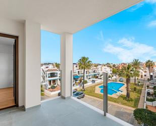 Vista exterior de Àtic en venda en Orihuela