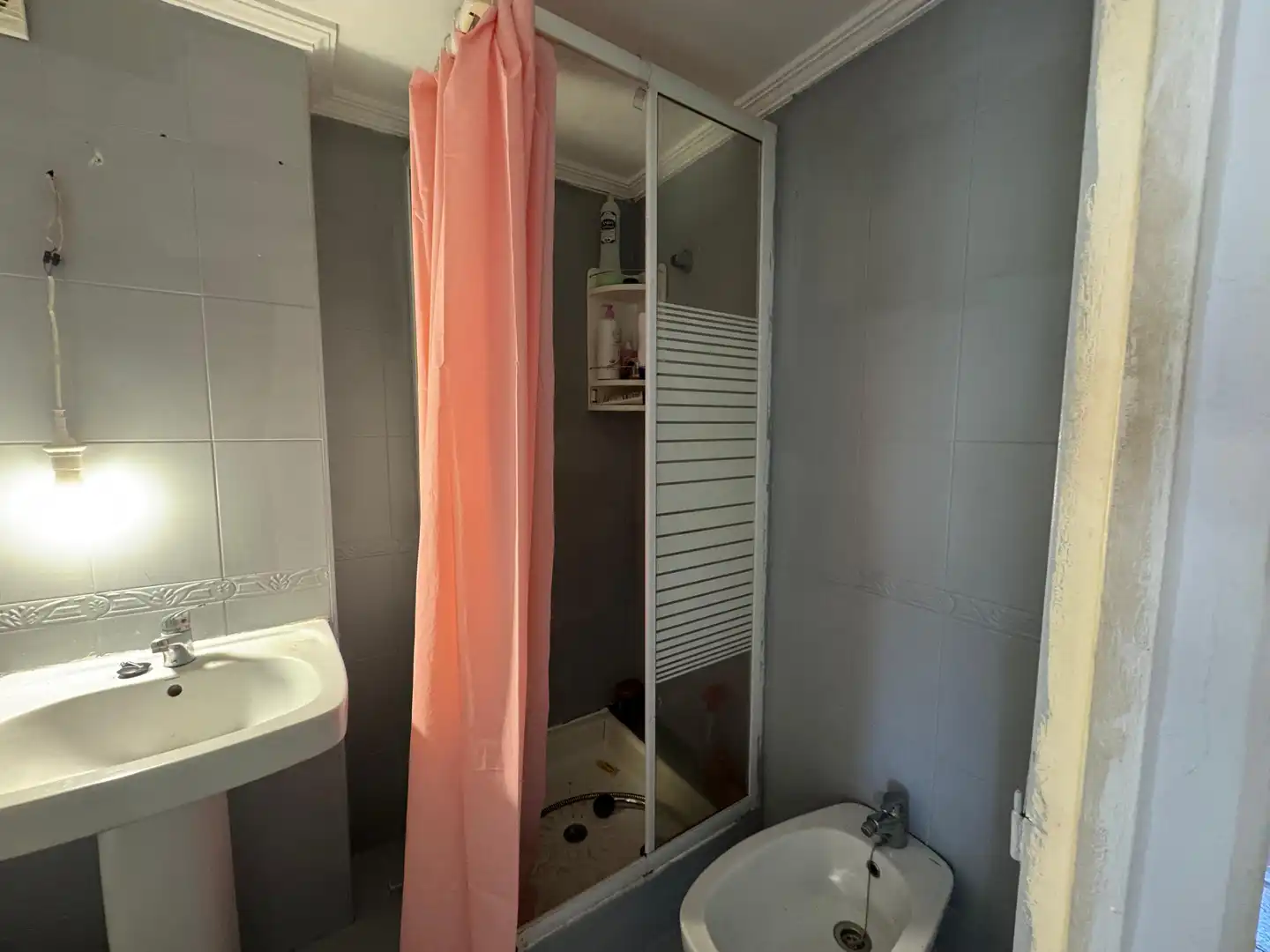 Badezimmer von Wohnung zum Verkauf in Sevilla