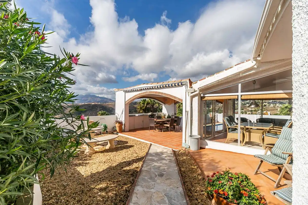 Jardín de Casa o chalet en venta en Mijas con Aire acondicionado, Calefacción y Jardín privado