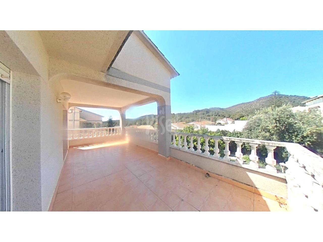 Vista exterior de Casa o xalet en venda en El Vendrell amb Jardí privat i Terrassa