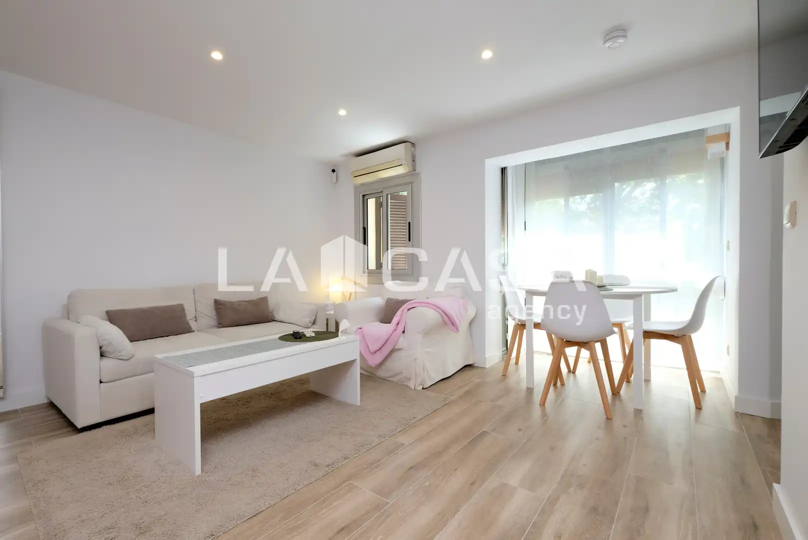 Living room of Flat for sale in Barcelona  with Heating