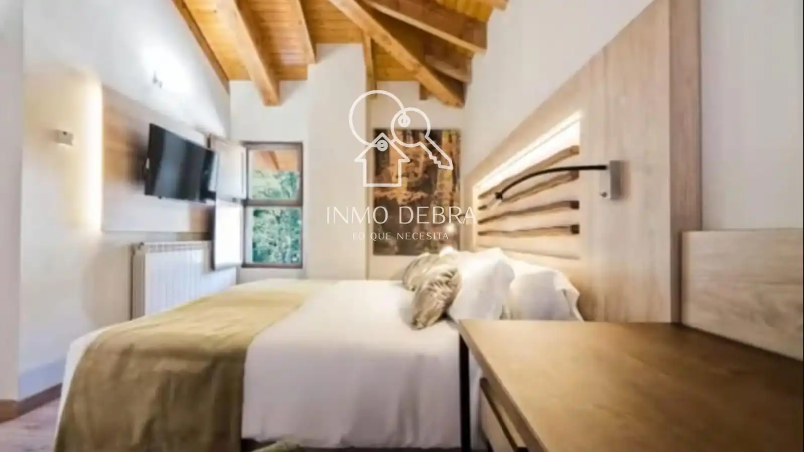 Habitación de Edificio en venta en Oviedo 