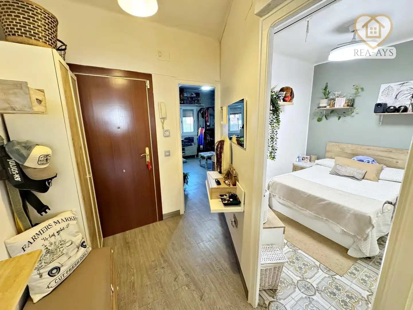 Habitación de Piso en venta en Montcada i Reixac con Aire acondicionado, Calefacción y Parquet
