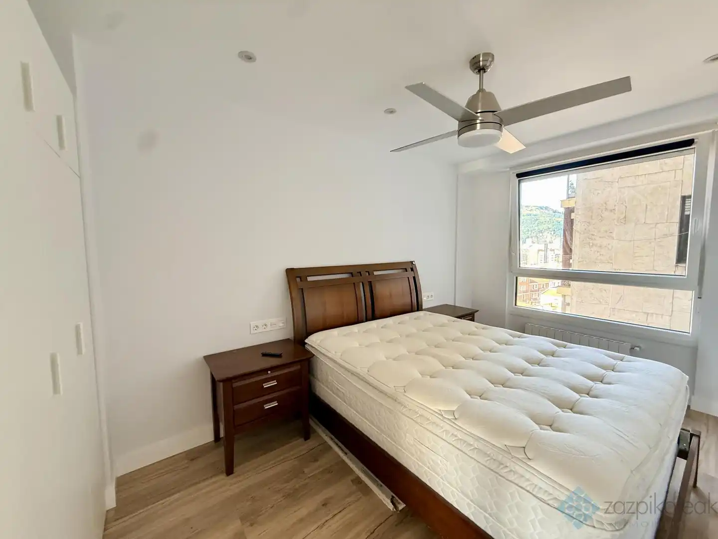 Bedroom of Flat for rent in Bilbao   with Heating and Furnished