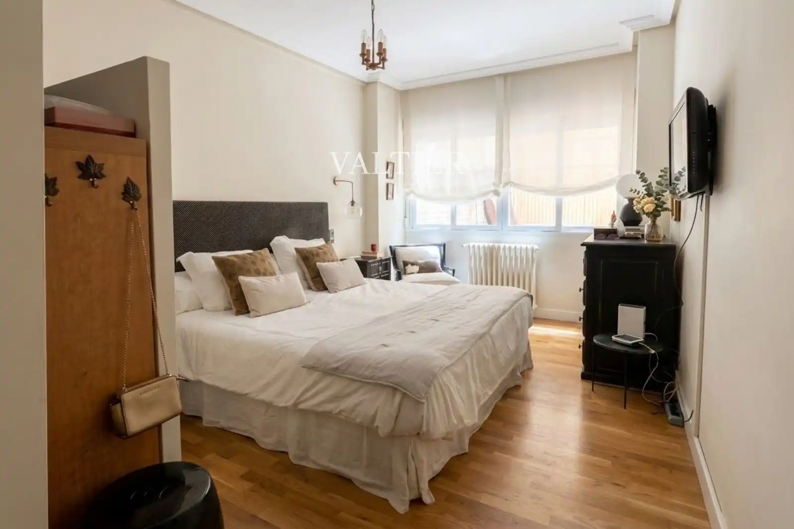 Bedroom of Flat for sale in Chamartín