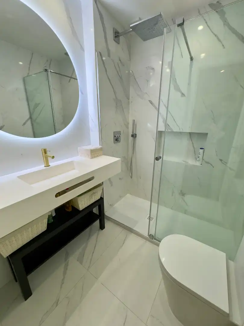 Baño de Piso en venta en Madrid con Aire acondicionado, Calefacción y Parquet