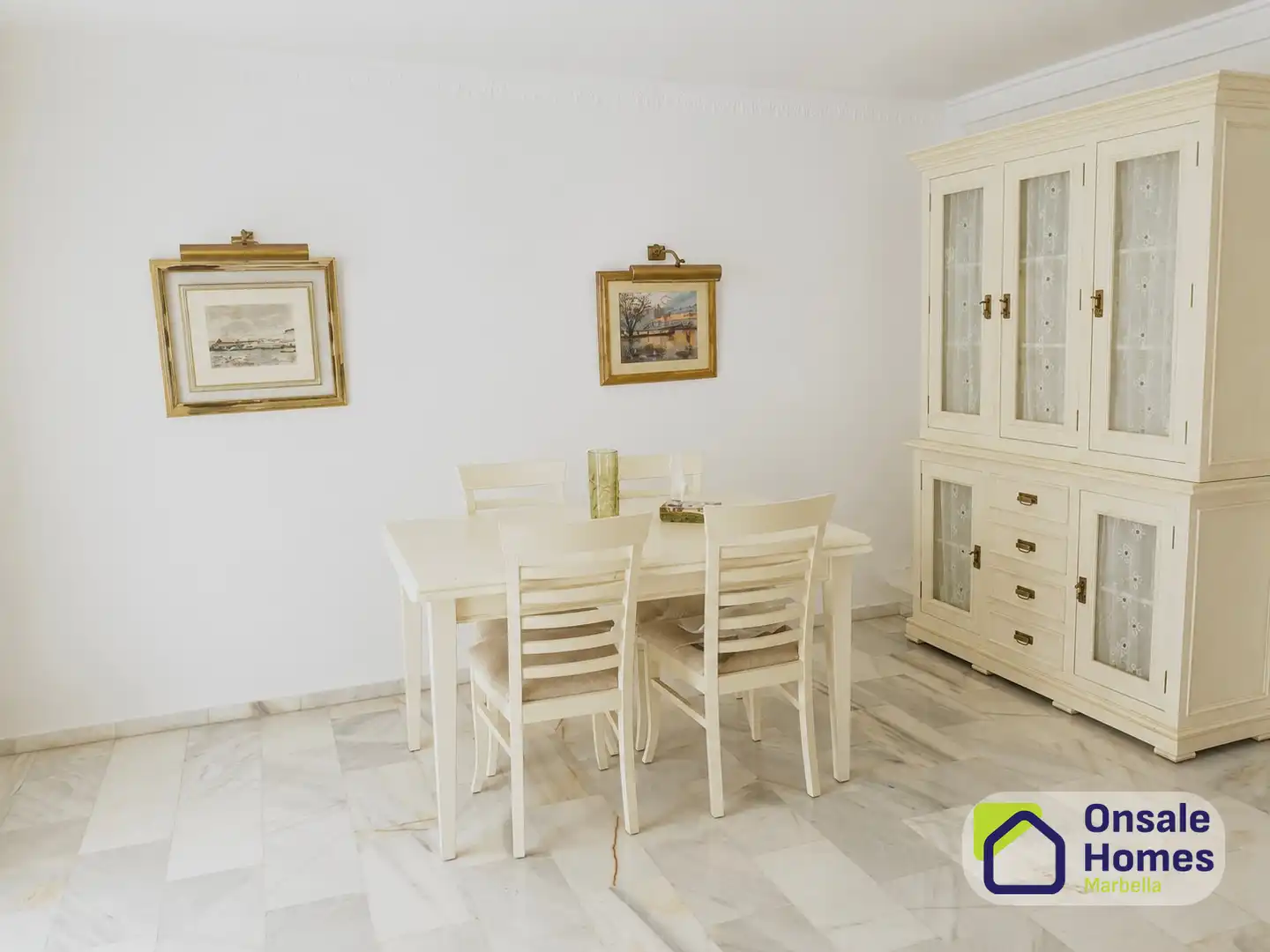 Esszimmer von Wohnung zum Verkauf in Marbella mit Klimaanlage, Terrasse und Abstellraum