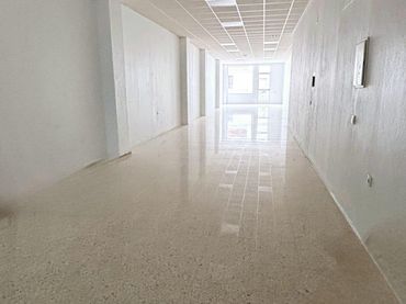 Local commercial à vendre à San Juan del Puerto