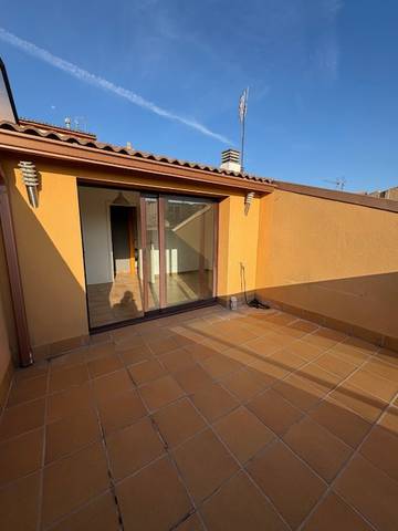 Dúplex en Venta en Tona