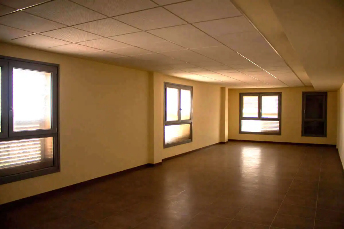 Bureau avec ascenseur à vendre à JASPE, imagen 6