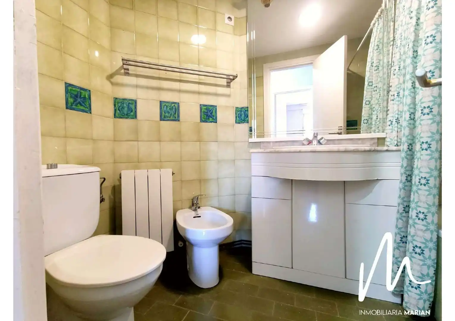 Badezimmer von Wohnung zum Verkauf in Bilbao  mit Heizung und Terrasse
