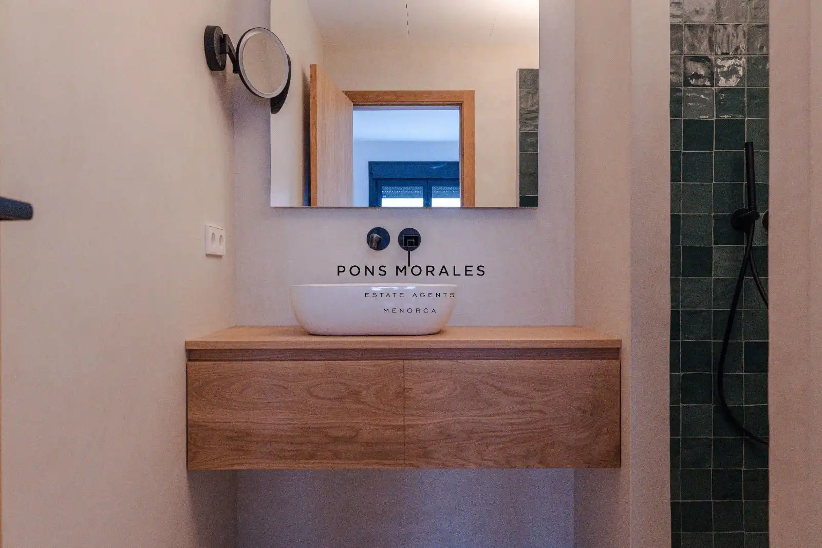 Baño de Casa adosada en venta en Ciutadella de Menorca con Aire acondicionado, Calefacción y Jardín privado