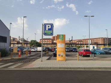Individual de lloguer a Calle Estación Norte 10