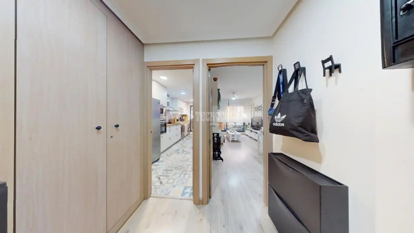 Piso en venta en Azuqueca de Henares con Aire acondicionado, Calefacción y Parquet