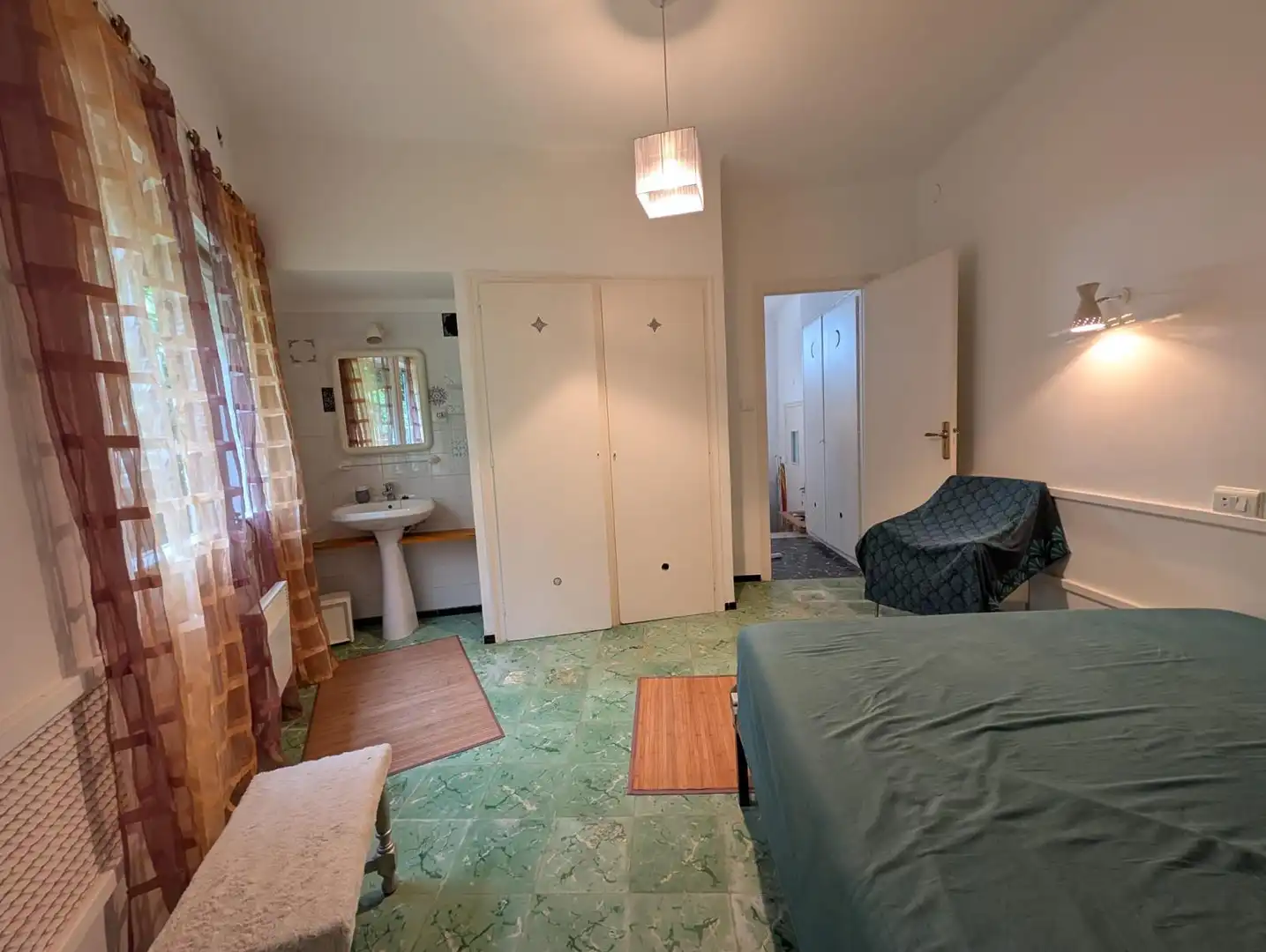 Schlafzimmer von Haus oder Chalet zum Verkauf in Roses mit Privatgarten, Terrasse und Möbliert