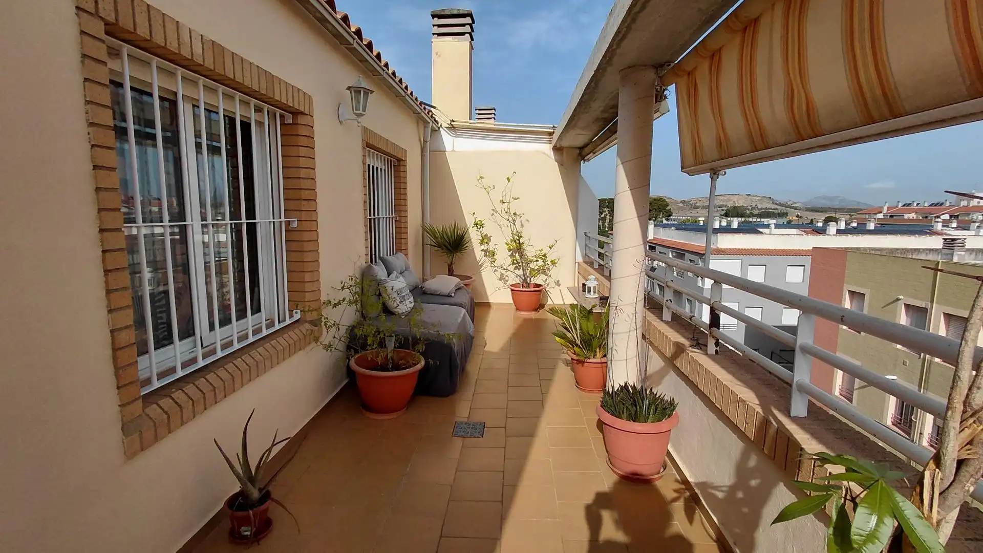 Terraza de Ático en venta en Villena con Aire acondicionado, Calefacción y Terraza