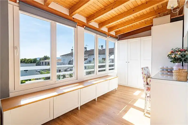 Reihenhaus mit Terrasse zur Miete in Els pla de na Tesa, imagen 8