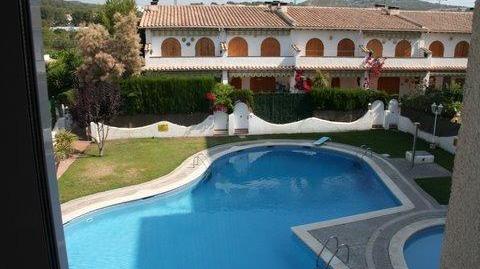 Photo 3 of Single-family semi-detached for sale in  Josep Pla, L'Estany, Tarragona