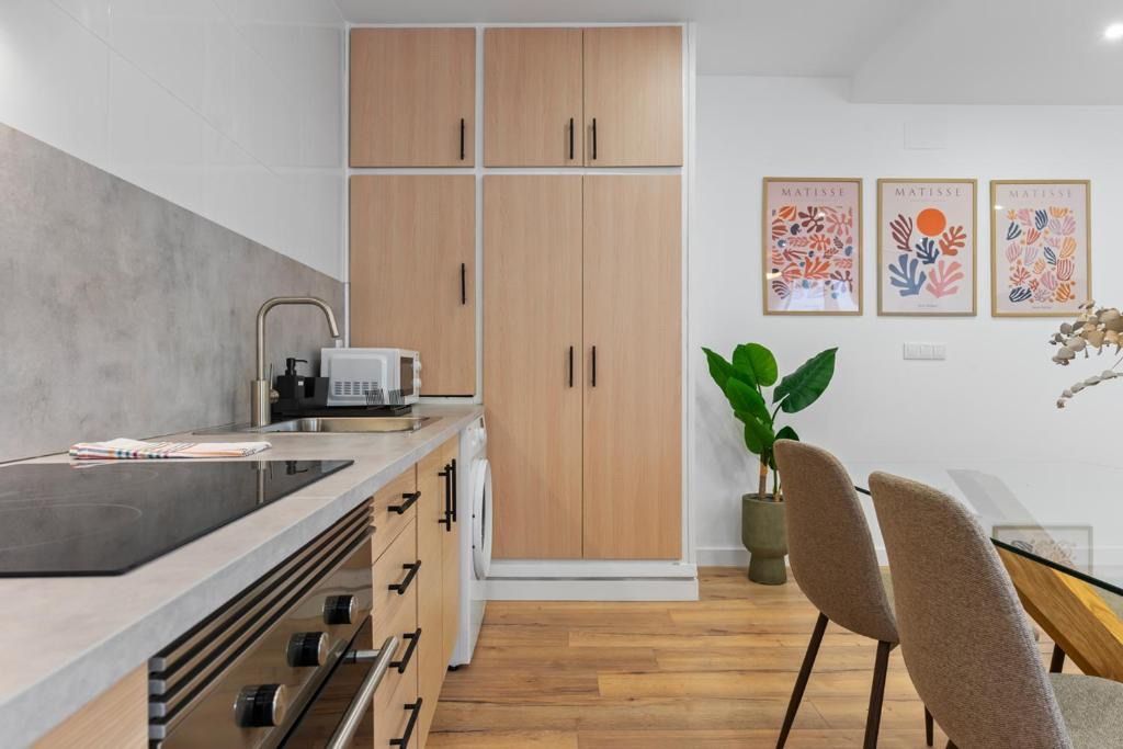 Kitchen of Flat to rent in Gijón   with Heating and Furnished