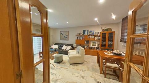 Foto 4 de Casa adosada en venda a Carrer de Montcada, Casc Antic, Ripollet