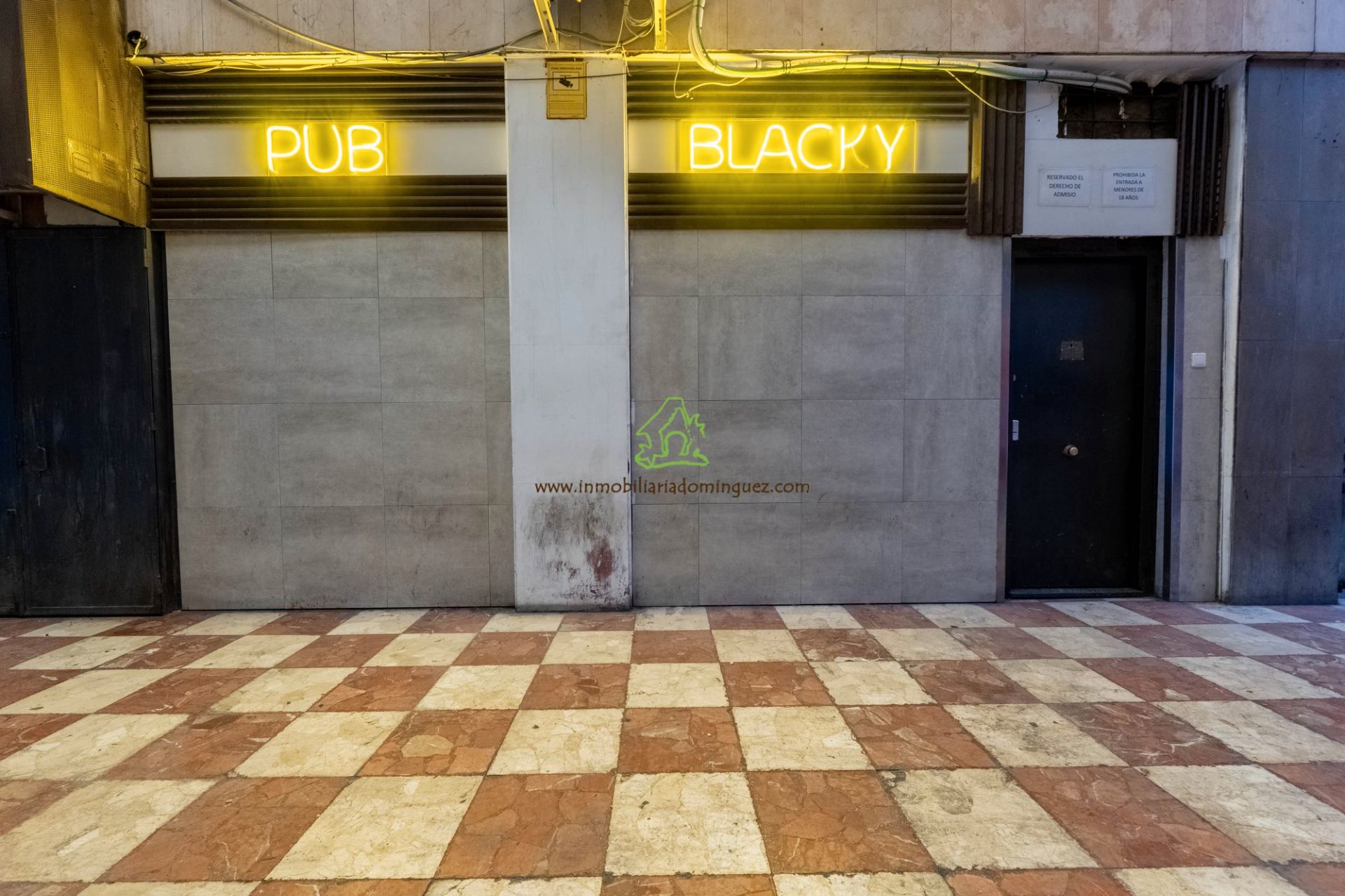 Exterior view of Premises for sale in  Murcia Capital  with Air Conditioner and Furnished