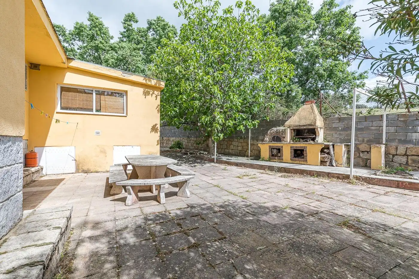 Terraza de Casa o chalet en venta en San Lorenzo de El Escorial con Calefacción, Alarma y Piscina comunitaria