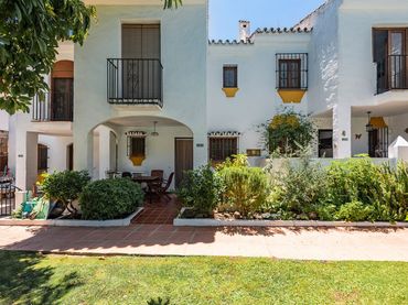 Maison mitoyenne avec piscine à vendre à Calle El Cercado 4