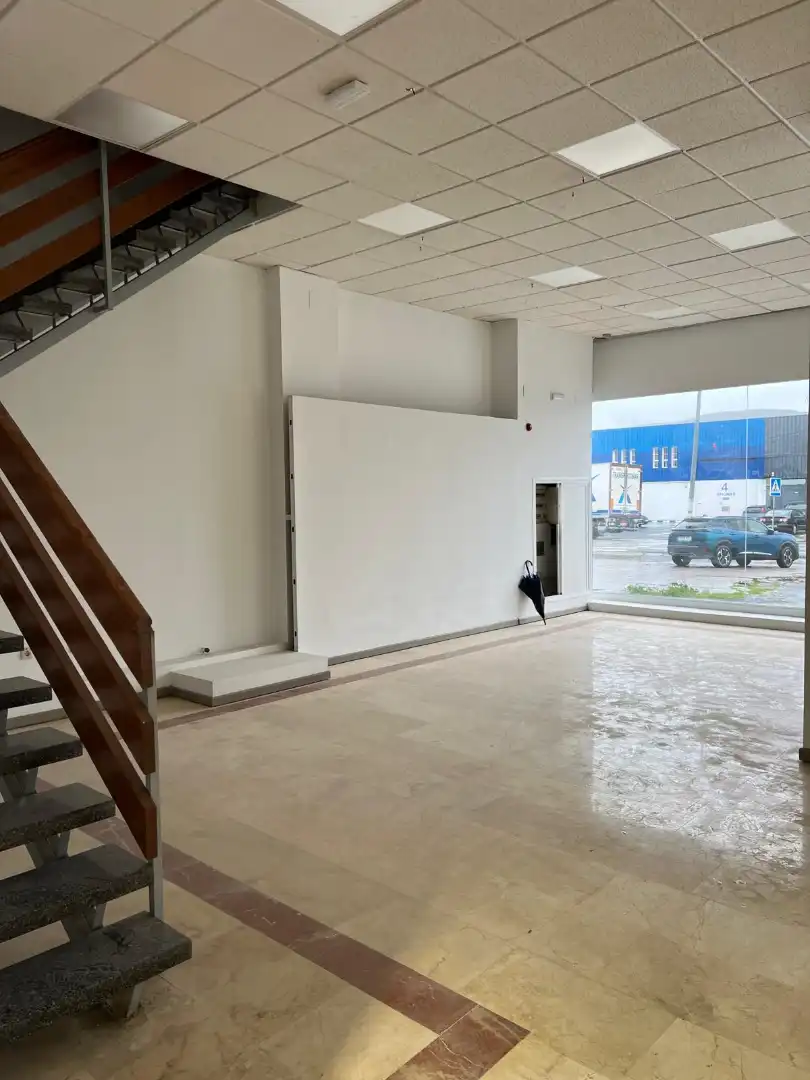 Nau industrial de lloguer en Plasencia