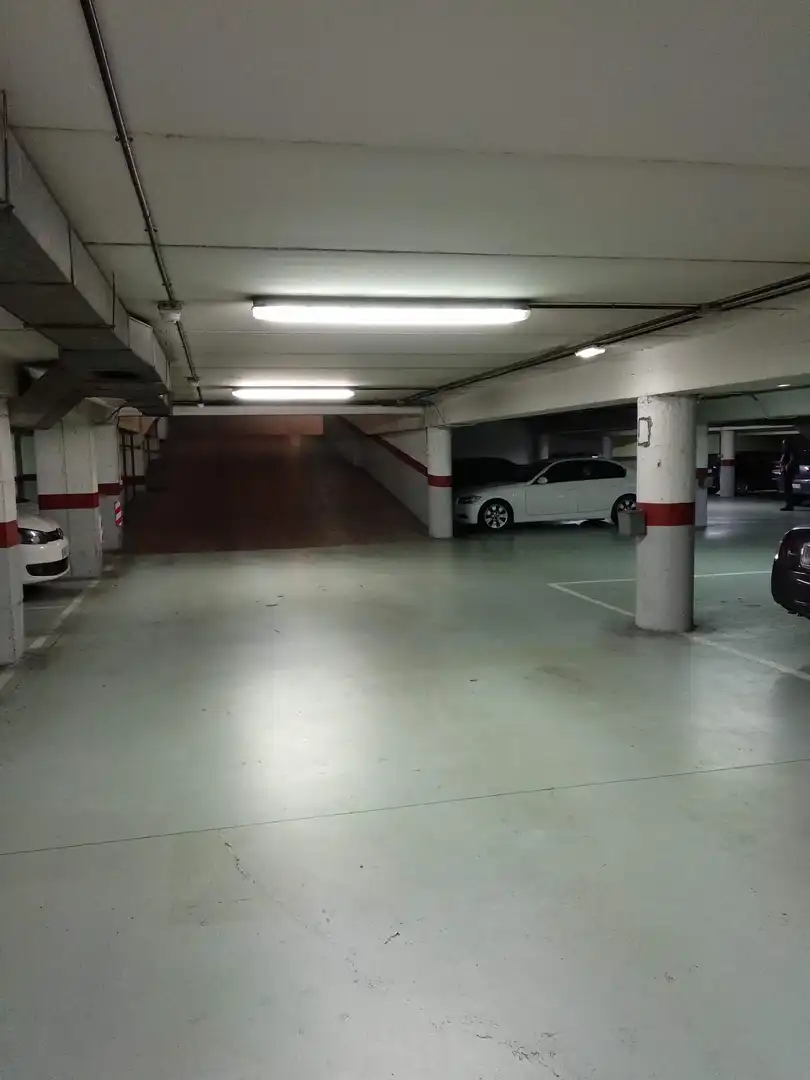 Garage for rent in N/A, -1, Centro