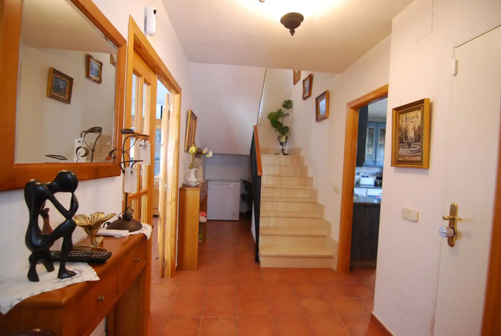 Houses for sale in Navas del Rey  with Heating