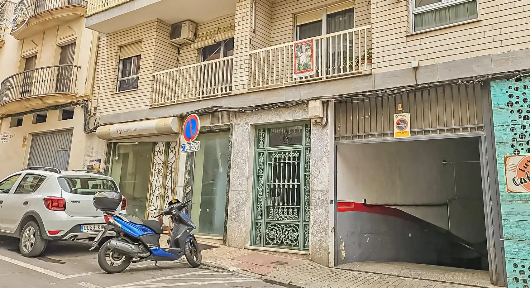 Parcheggio in affitto a Calle Argüelles 8, imagen 2