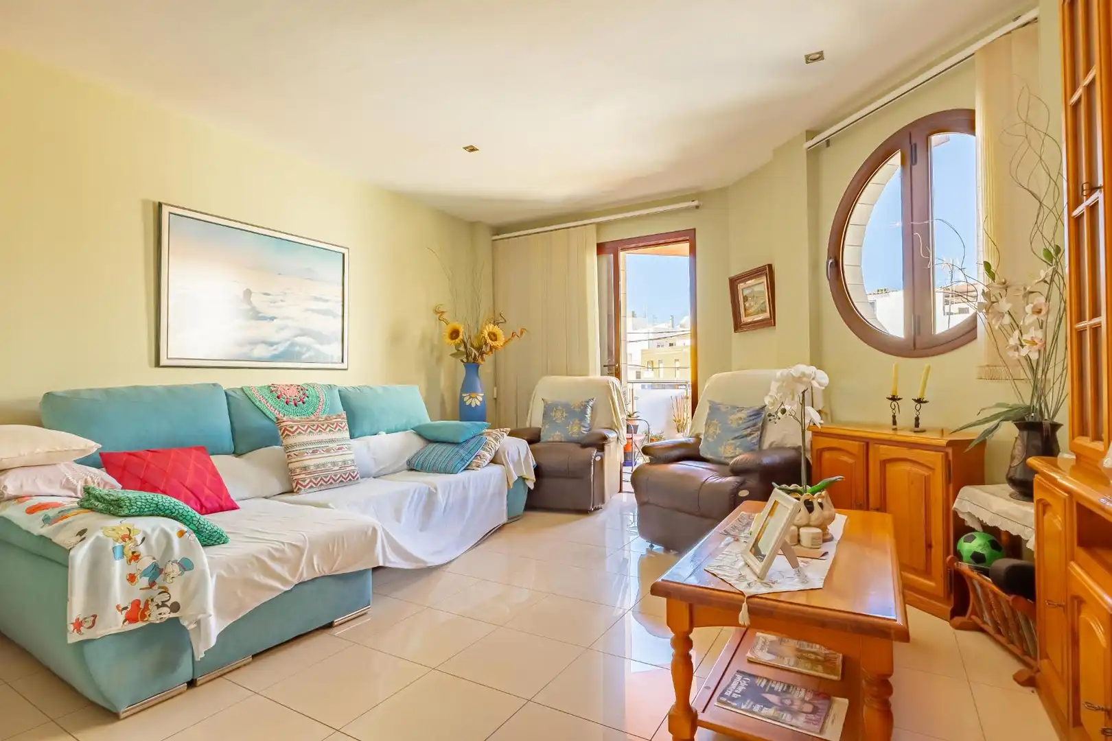 Living room of Flat for sale in Mogán  with Air Conditioner and Terrace