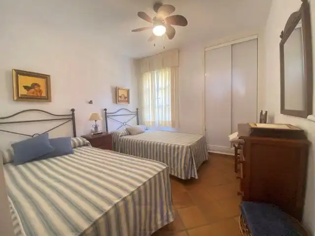 Schlafzimmer von Wohnungen zum Verkauf in Islantilla mit Klimaanlage, Heizung und Terrasse