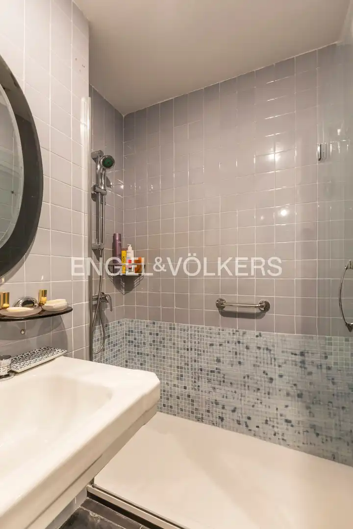 Bathroom of Flat for sale in Chamartín