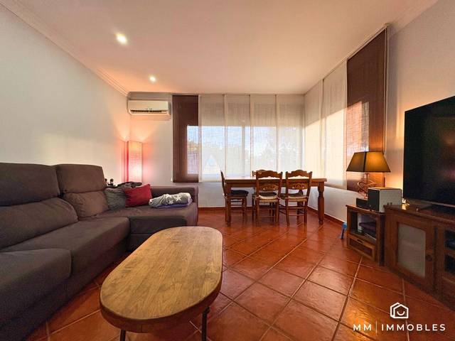 Casa-chalet en Venta en Carrer FONT DE L'ALZINELLA en Bigues i Riells del Fai