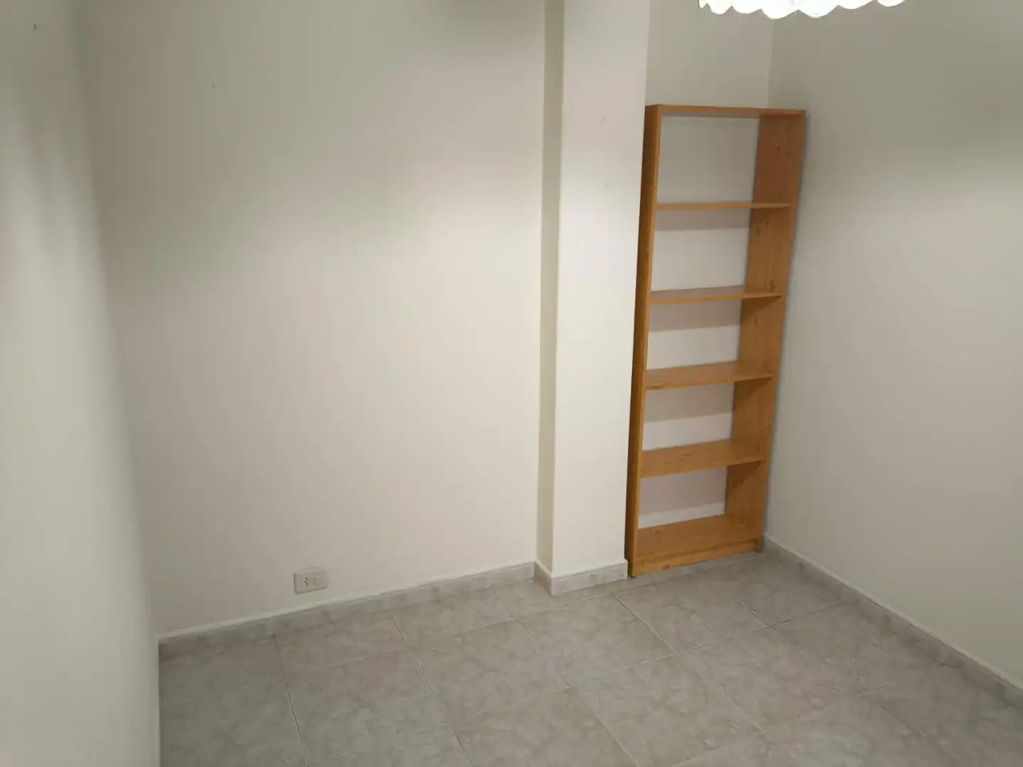 Flat for rent in A Coruña Capital   with Terrace and Furnished
