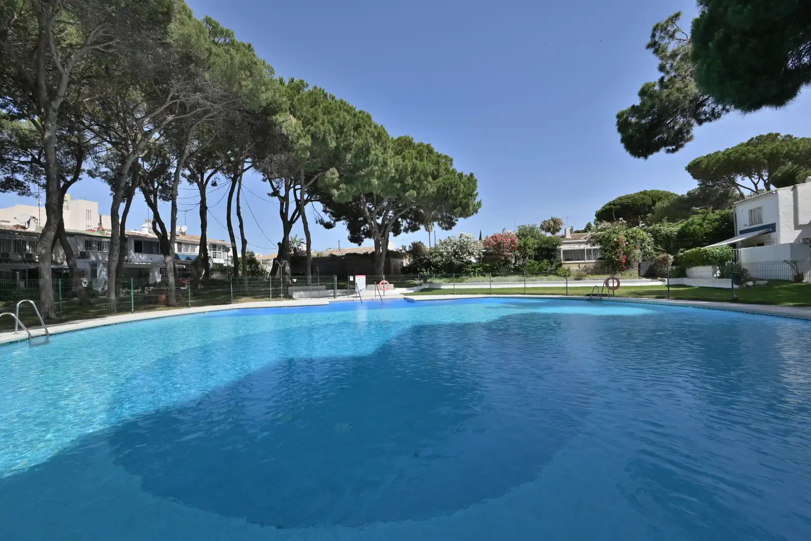 Piscina de Casa adosada en venda en Mijas amb Terrassa, Piscina i Moblat