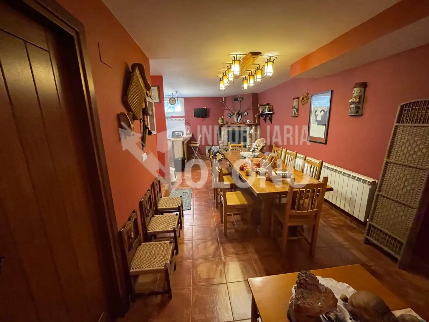 Menjador de Casa adosada en venda en Alesanco amb Calefacció, Jardí privat i Parquet