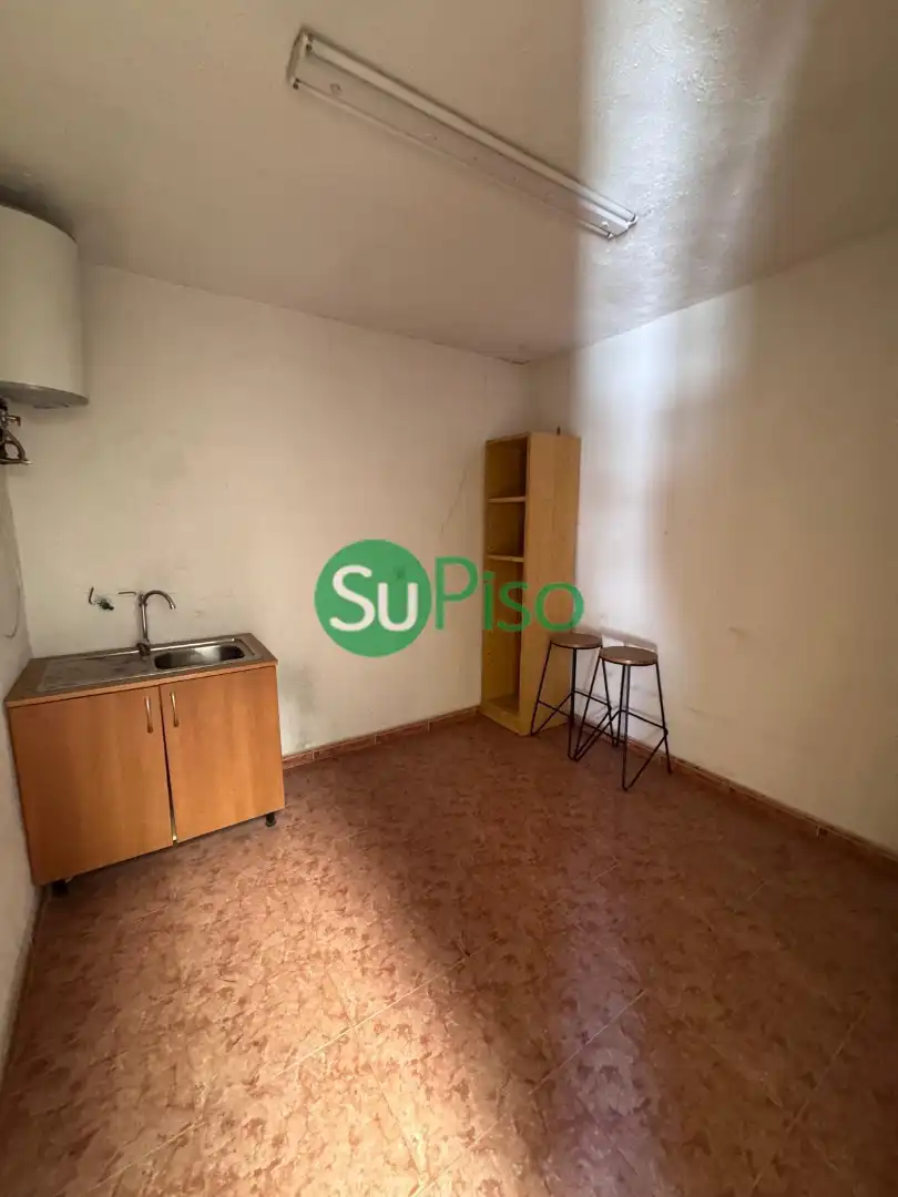 Cuina de Nau industrial en venda en Yeles