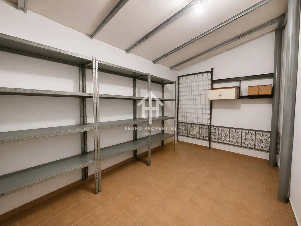 Houses for sale in Atarfe  with Air Conditioner and Terrace