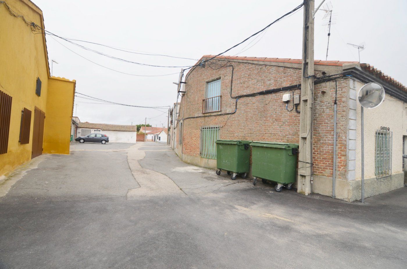 Aparcament de Casa o xalet en venda en El Campo de Peñaranda  amb Traster i Balcó